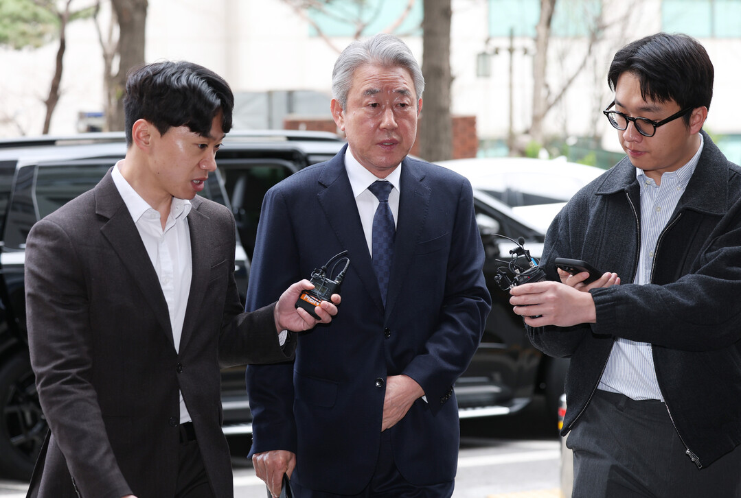 강호동 농협중앙회장 경찰 출석