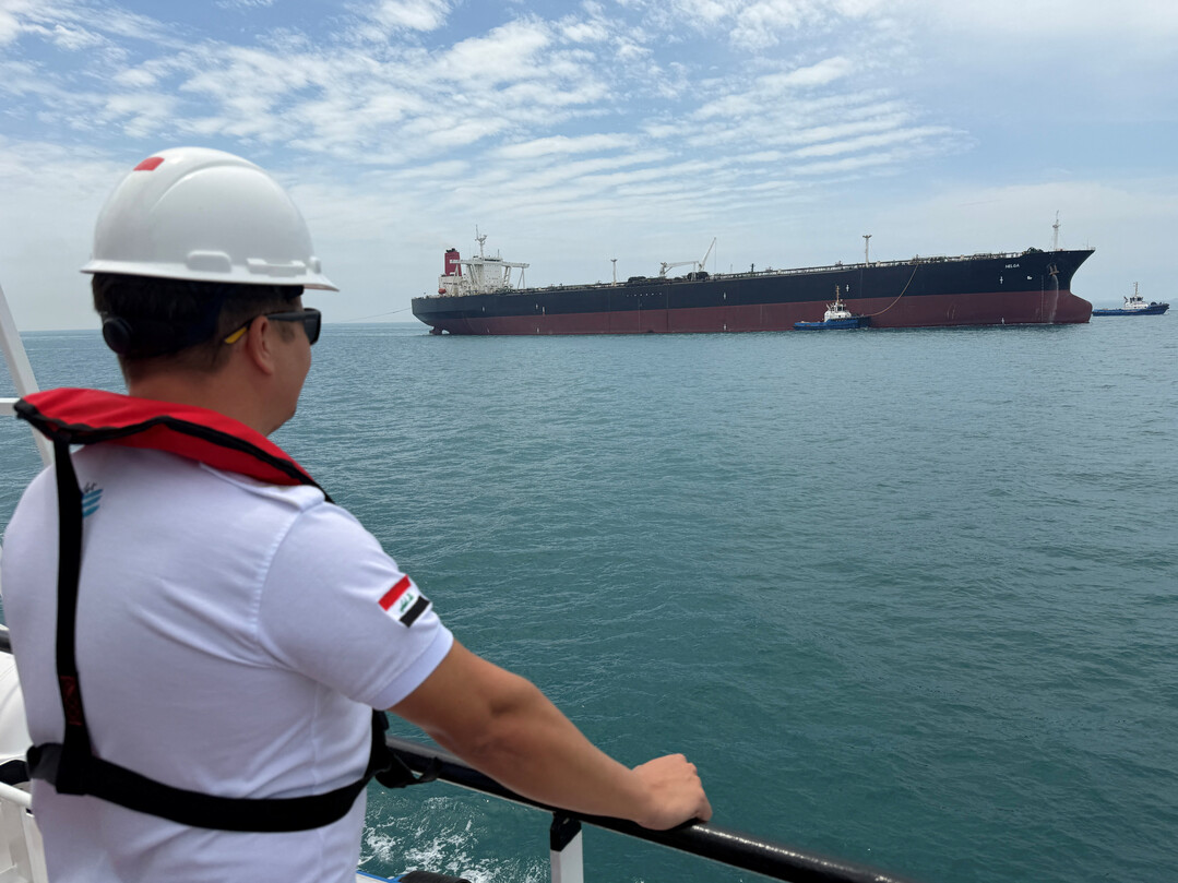 이라크 바스라에 유조선 입항…호르무즈...